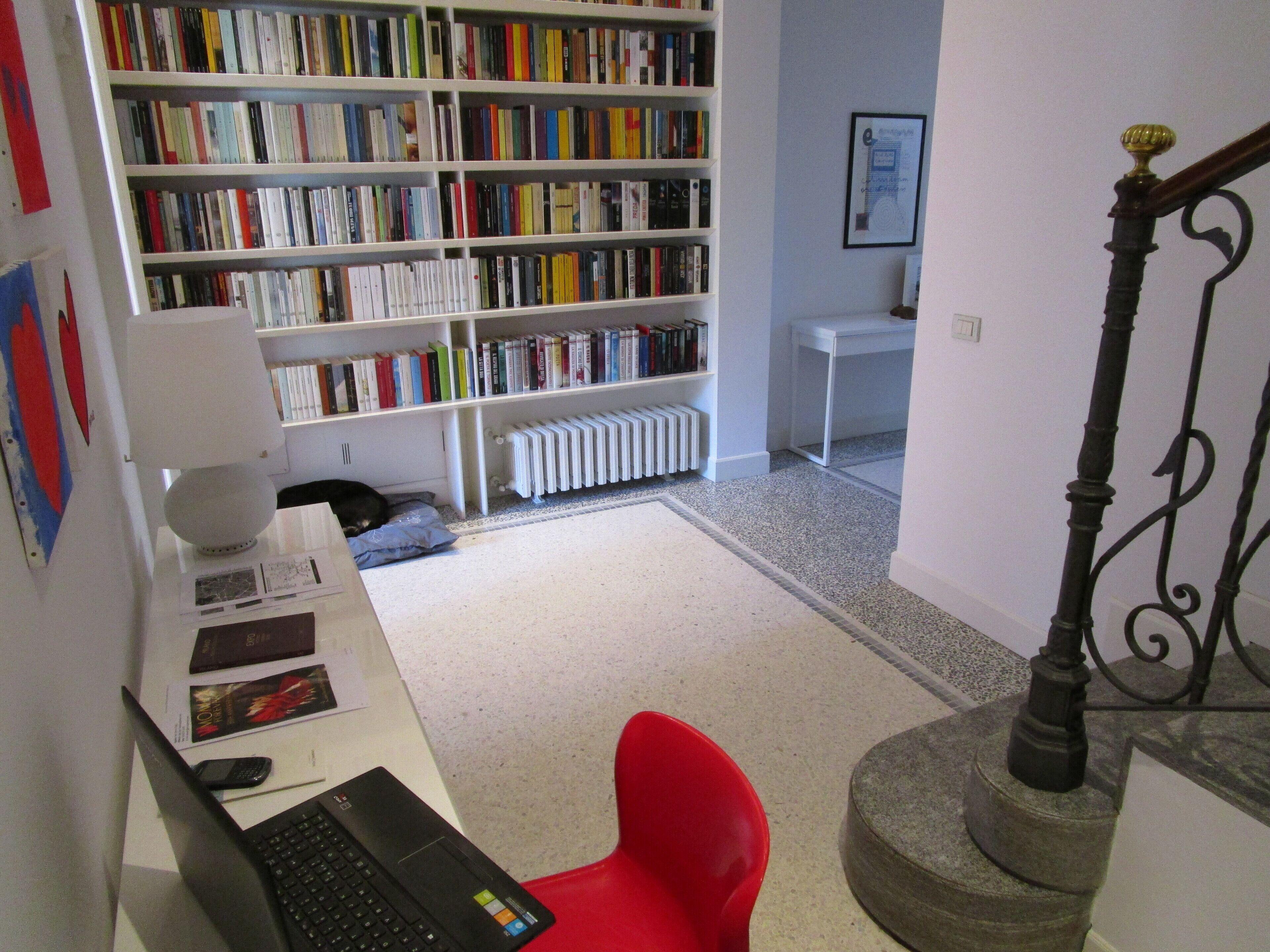 Teodora B&B, Milan